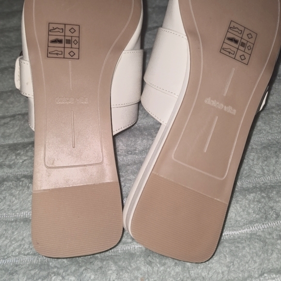 NEW Dolce Vita Women 8 Cream Slip-On Mules Buckles - Picture 8 of 9